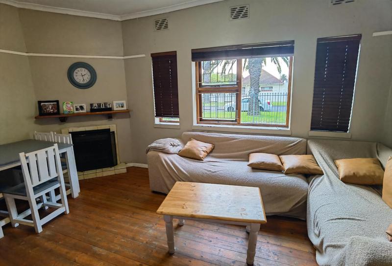 5 Bedroom Property for Sale in Thornton Western Cape